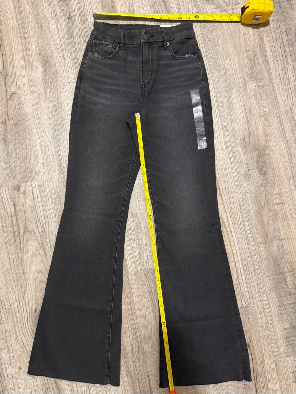 American Eagle Outfitters next lev stretch